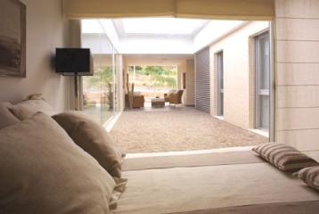 Espaciosos y modernos áticos con grandes terrazas en Playetas del Mar (Castellón)