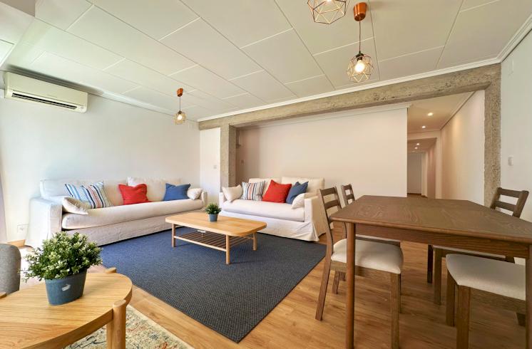 Vivienda reformada a estrenar en Benetúser, Valencia.