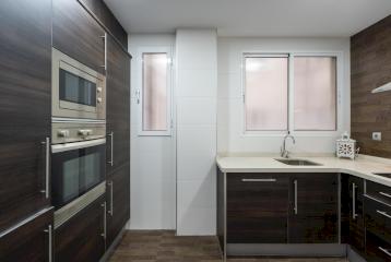 Vivienda recién reformada, junto a la plaza del Ayuntamiento de Valencia.