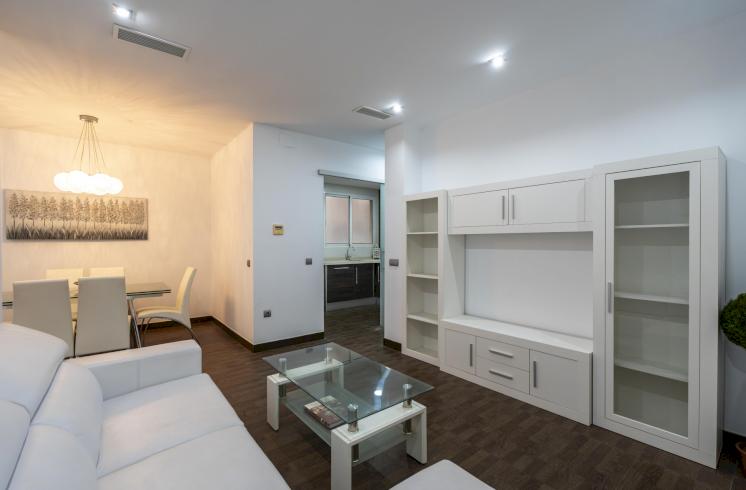 Vivienda recién reformada, junto a la plaza del Ayuntamiento de Valencia.