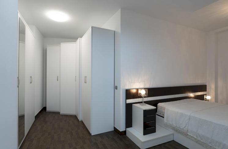 Vivienda recién reformada, junto a la plaza del Ayuntamiento de Valencia.