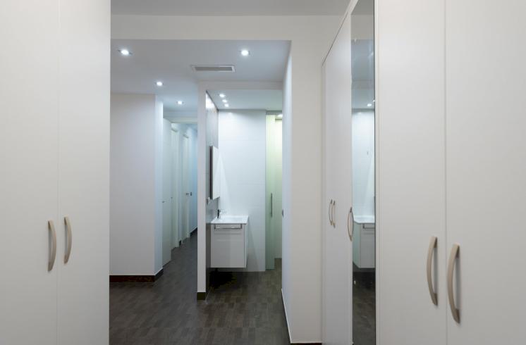 Vivienda recién reformada, junto a la plaza del Ayuntamiento de Valencia.