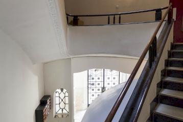 Apartamento en venta de arquitectura clásica valenciana en el centro de Valencia.