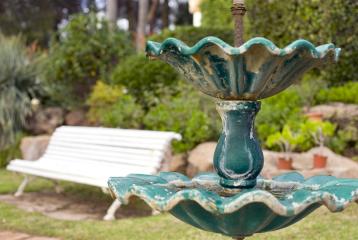 En Torrente venta de casa con inmejorables instalaciones en Santa Apolonia.