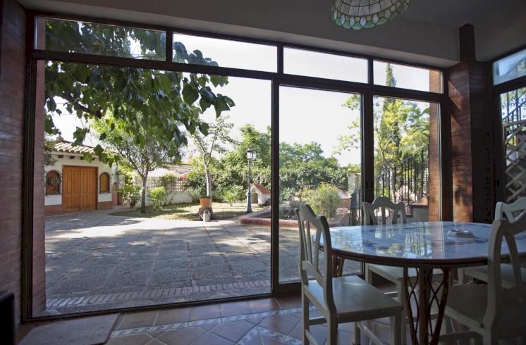 Casa en venta en La Cañada, Valencia.