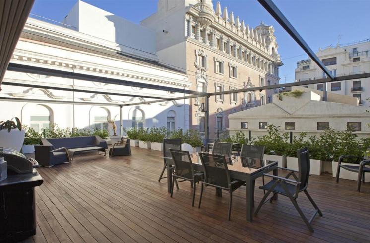 Ático con terraza y vistas en la Xerea, Valencia.