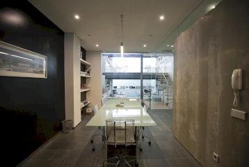 Local comercial reformado en Valencia.