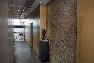 Local comercial reformado en Valencia.