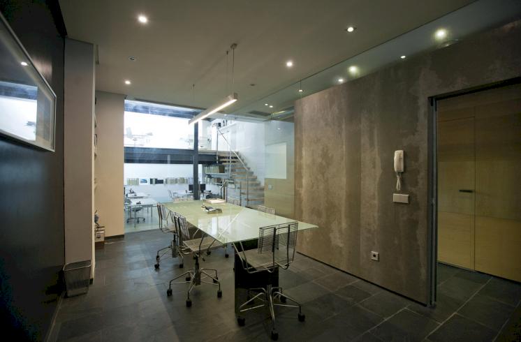 Local comercial reformado en Valencia.