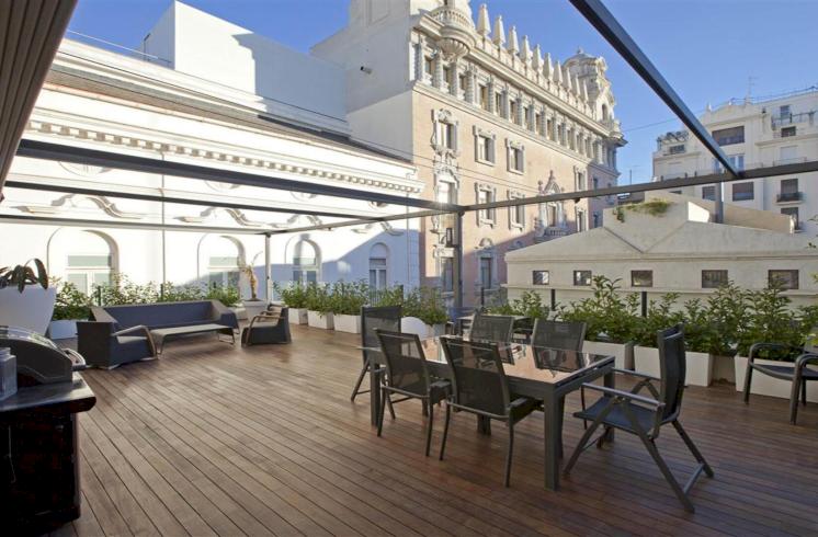 Ático con terraza y vistas en la Xerea, Valencia.