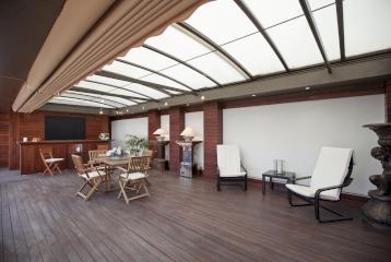 Piso con terraza en venta en el centro de Valencia.